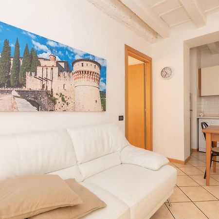 Appartamento Bilocale 1 Piazza Vittoria - Affitti Brevi Italia 布雷西亚 外观 照片