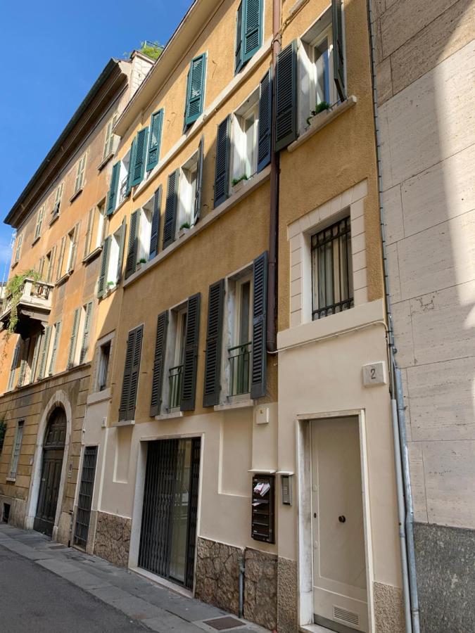 Appartamento Bilocale 1 Piazza Vittoria - Affitti Brevi Italia 布雷西亚 外观 照片