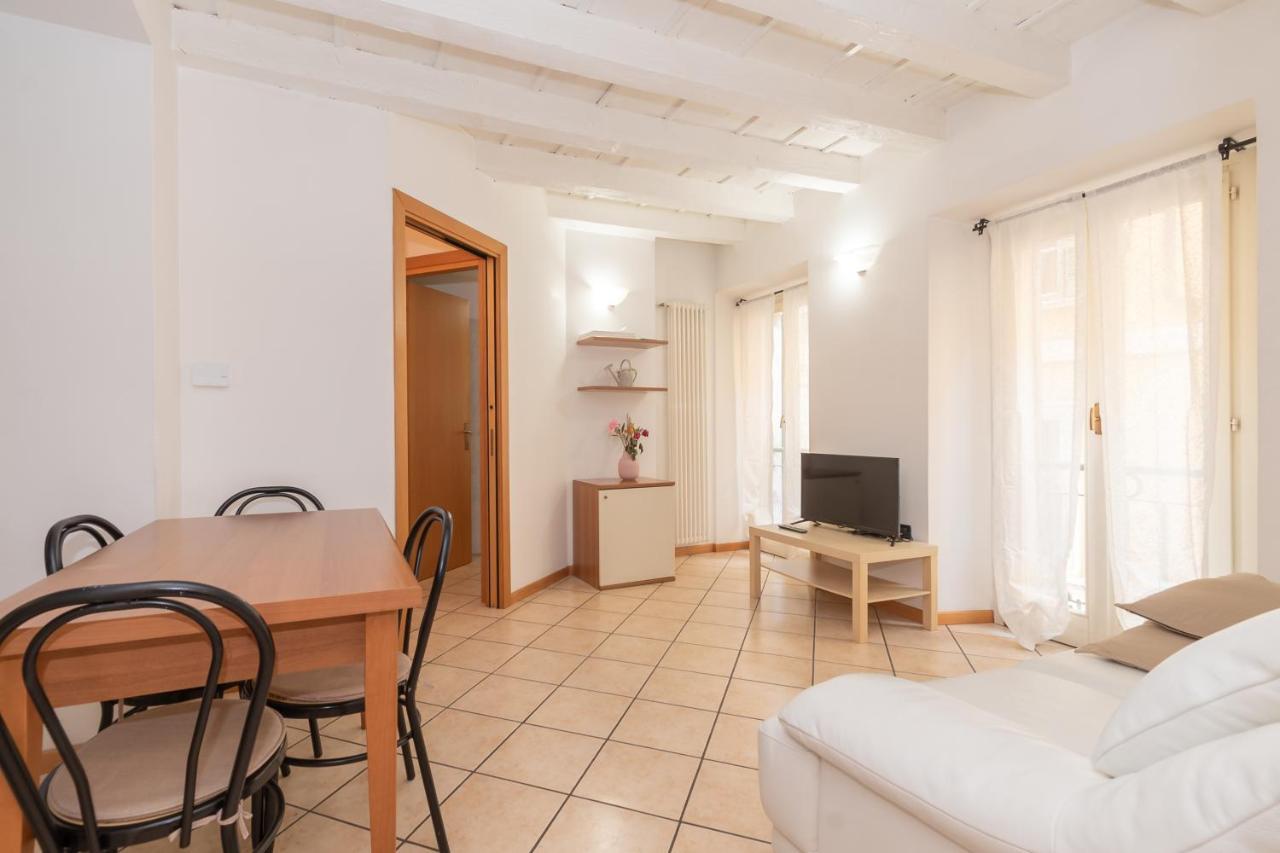 Appartamento Bilocale 1 Piazza Vittoria - Affitti Brevi Italia 布雷西亚 外观 照片
