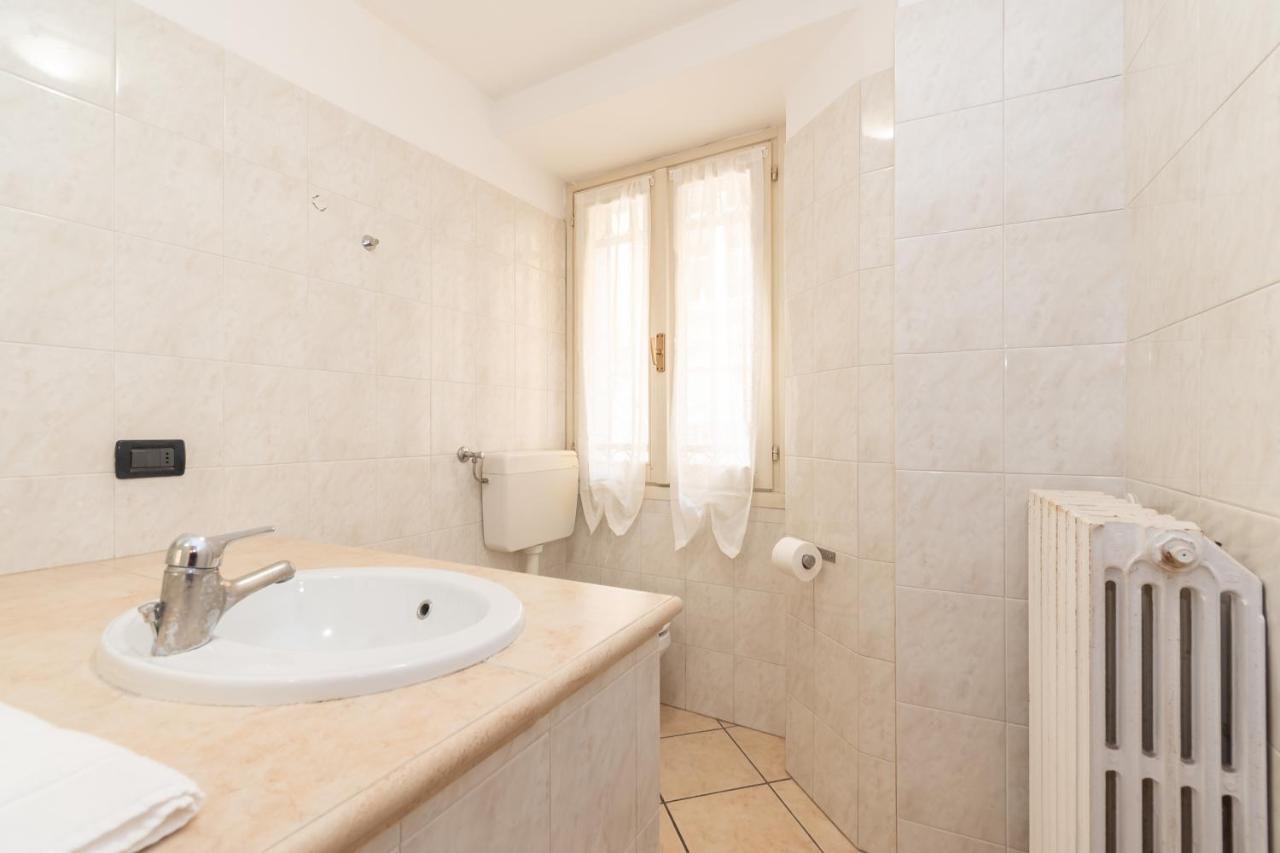 Appartamento Bilocale 1 Piazza Vittoria - Affitti Brevi Italia 布雷西亚 外观 照片
